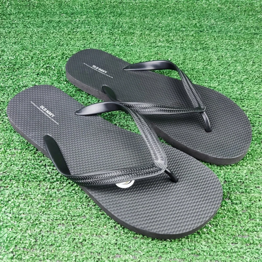 Old Navy Flip Flop Sandals Mens 12-13 Black Plant-Based Sustainable Casual Beach